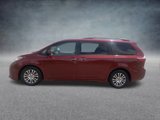 Used 2018 Toyota Sienna XLE Premium image 4