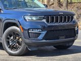 Certified 2023 Jeep Grand Cherokee Limited image 2