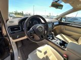 Used 2013 Volkswagen Touareg Sport image 5