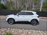 Certified 2022 Hyundai Venue SEL image 2