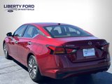 Used 2023 Nissan Altima 2.5 SV image 3