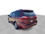 Used 2016 Toyota Sienna LE image 6