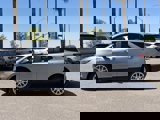 Used 2023 Chevrolet Equinox LT image 3