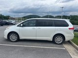 Used 2013 Toyota Sienna AWD image 2