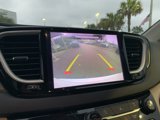Used 2022 Chrysler Pacifica Touring-L image 2