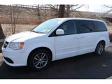 Used 2016 Dodge Grand Caravan SE image 2