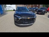 New 2025 Chevrolet Trax LT w/ LT Convenience Package image 3