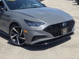 Used 2021 Hyundai Sonata SEL Plus w/ Preferred Accessory Package image 2
