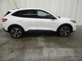 Used 2022 Ford Escape SE w/ SE Sport Appearance Package image 2