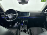 Used 2021 Volkswagen Jetta SEL Premium image 4