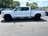 Used 2017 Toyota Tacoma SR5 image 2