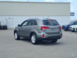 Used 2015 Kia Sorento LX image 5