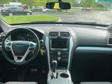 Used 2014 Ford Explorer XLT w/ Equipment Group 201A image 4