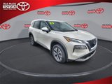 Used 2023 Nissan Rogue SV w/ SV Premium B Package image 2