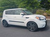 Used 2011 Kia Soul + image 2