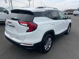 Used 2024 GMC Terrain SLT image 5