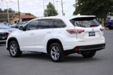 Used 2014 Toyota Highlander Plus image 2
