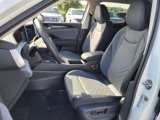 New 2025 Volkswagen Tiguan SE image 4