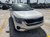Certified 2023 Kia Seltos LX image 2