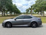Used 2021 Toyota Camry SE image 3