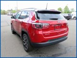 New 2025 Jeep Compass Limited image 5