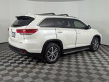 Used 2019 Toyota Highlander XLE image 5