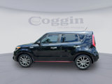 Used 2018 Kia Soul ! image 2