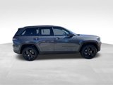 New 2025 Jeep Grand Cherokee Limited w/ Black Appearance Package image 2