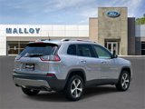 Used 2019 Jeep Cherokee Limited image 2
