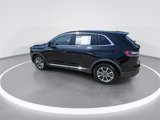 Used 2022 Lincoln Nautilus Reserve image 5