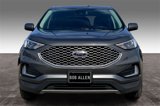 Used 2023 Ford Edge SEL image 3
