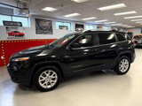 Used 2015 Jeep Cherokee Latitude w/ Comfort/Convenience Group image 4