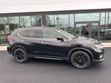 Used 2018 Nissan Rogue SV w/ Premium Package image 2