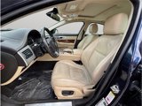 Used 2015 Jaguar XF Premium image 2
