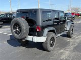 Used 2017 Jeep Wrangler Unlimited Rubicon image 3
