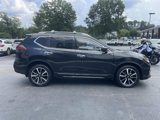 Used 2019 Nissan Rogue SL image 2