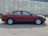 Used 2015 Chrysler 200 Limited image 2