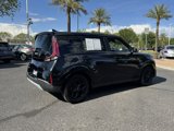 Used 2023 Kia Soul LX w/ LX Technology Package image 4