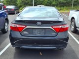 Used 2016 Toyota Camry SE image 5