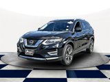Used 2019 Nissan Rogue SV w/ Sun & Sound Touring Package image 2
