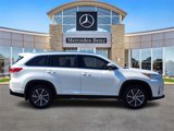 Used 2019 Toyota Highlander XLE image 5