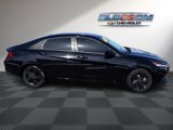 Used 2023 Hyundai Elantra SEL image 2