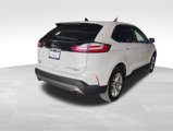 Used 2020 Ford Edge Titanium image 3