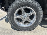 Used 2004 HUMMER H2 w/ Preferred Equipment Group image 5