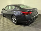 Certified 2022 Nissan Altima 2.5 SV w/ SV Premium Package image 5