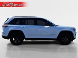 Used 2023 Jeep Grand Cherokee Altitude image 6