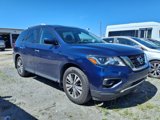 Used 2020 Nissan Pathfinder S image 3