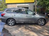 Used 2020 Nissan Pathfinder S image 4
