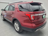 Used 2017 Ford Explorer XLT image 5