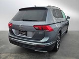 Used 2021 Volkswagen Tiguan SE w/ Panoramic Sunroof Package image 5